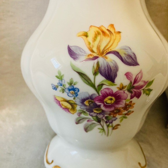 Vintage Weimar Porzellan Bud Vase with Floral Design - Picture 10 of 11